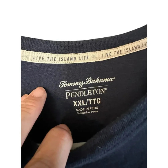 Tommy Bahama Pendleton Long Sleeve Pima Cotton Embroidery aloha Size XXL - Picture 3 of 4